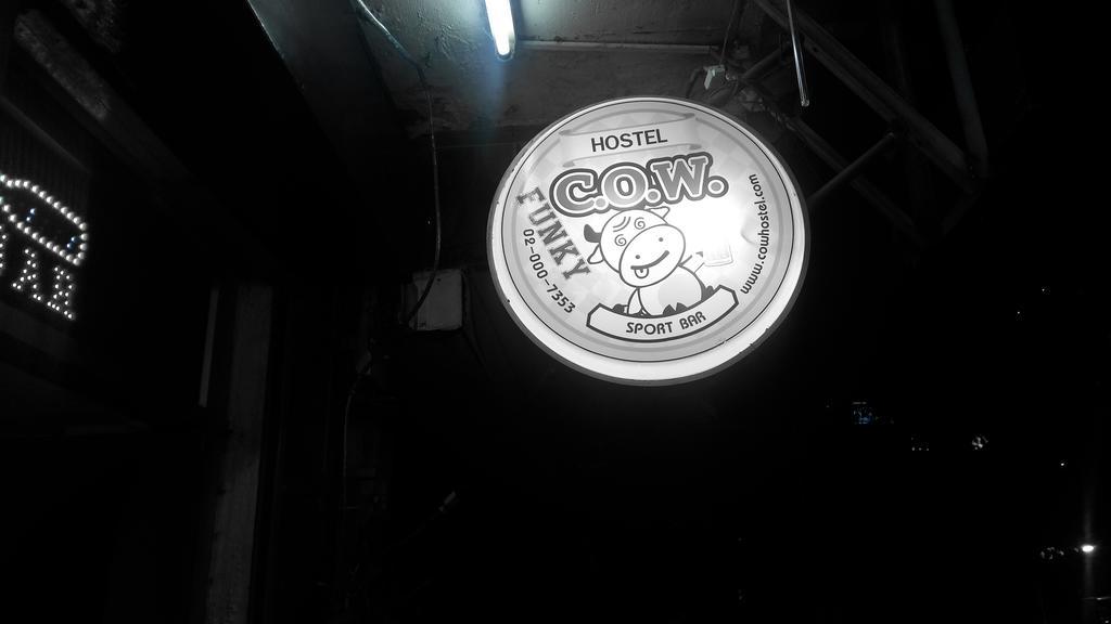 Wacky Fun Party Hostel Bangkok Exterior foto